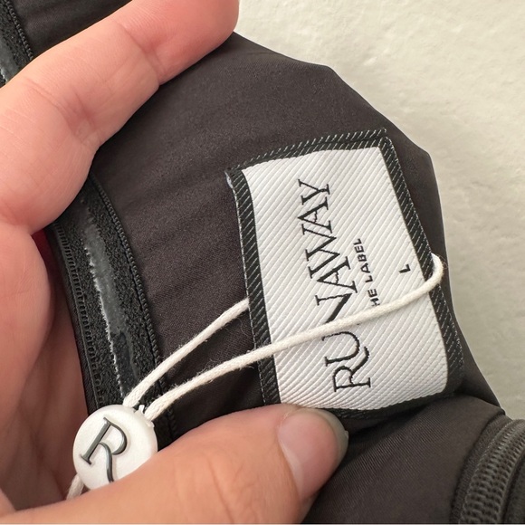 NWT Runaway The Label Elsa Maxi Black Dress Large - Picture 4 of 6